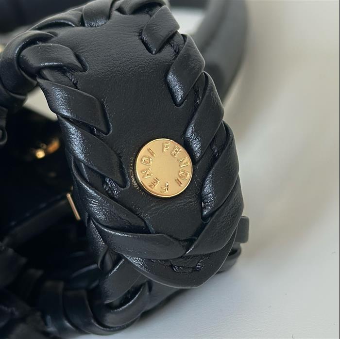 2026 826224814477
